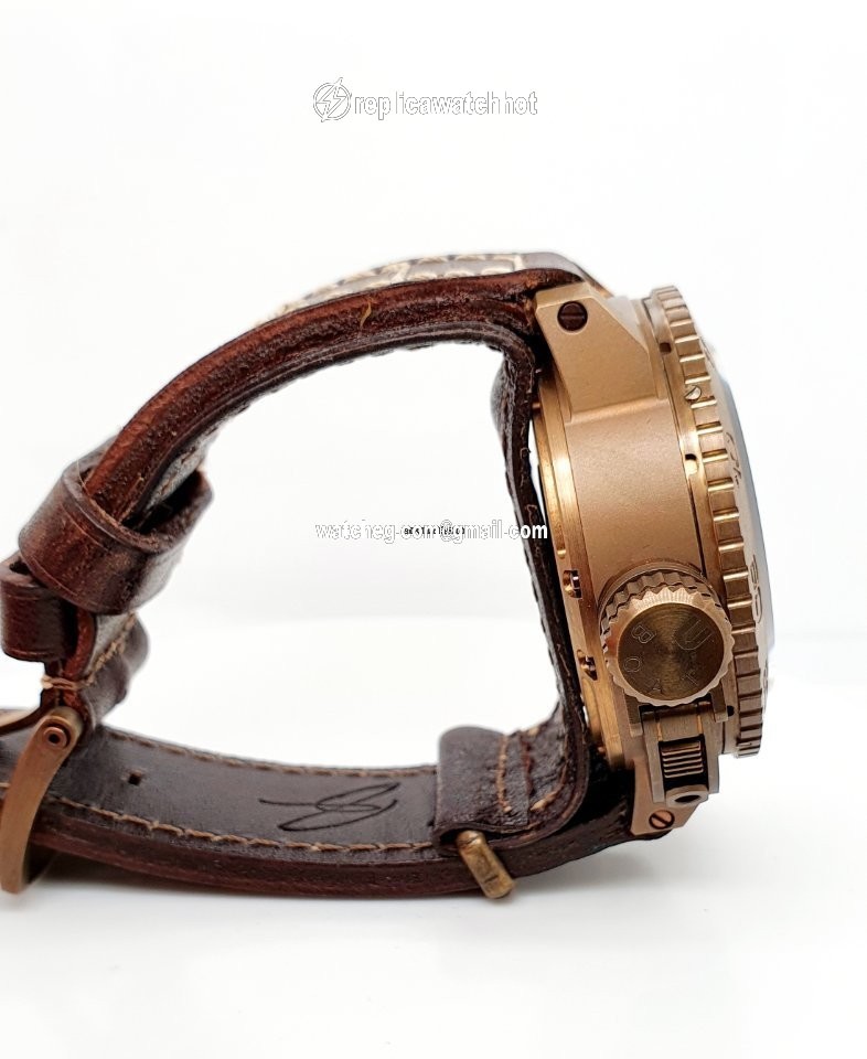 U-Boat Classico Mens watch Unisex Automatic Bronze U-9008 4