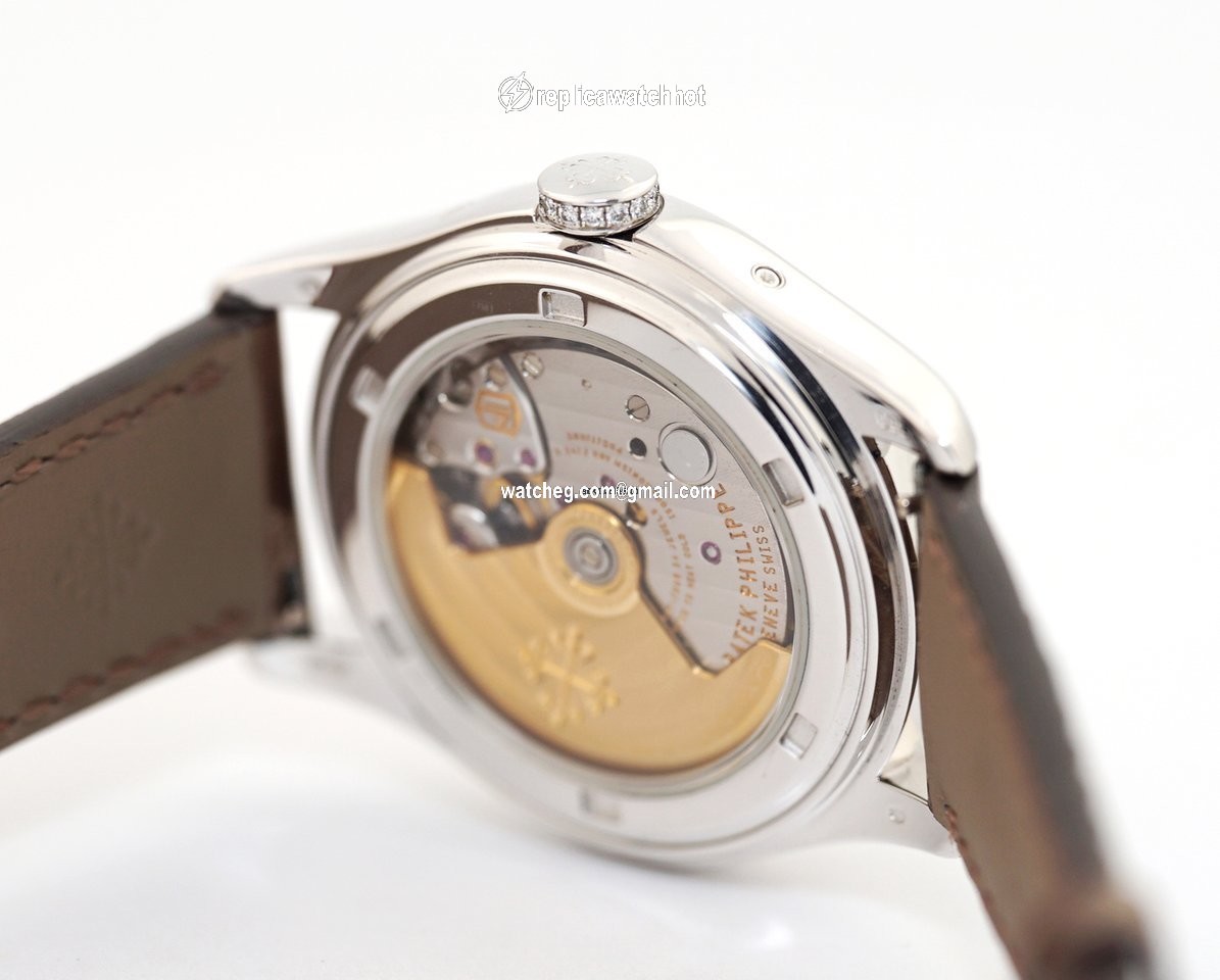 Patek Philippe Annual Calendar Womens watch Automatic White gold 4936G-001 4