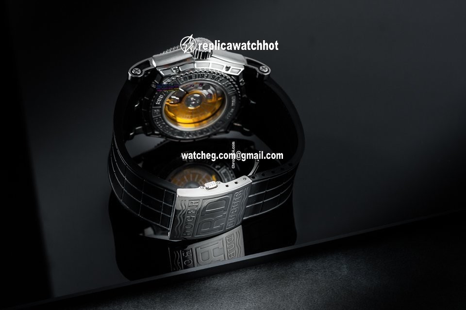 Roger Dubuis Easy Diver Mens watch Unisex Automatic Steel SE46 149 4