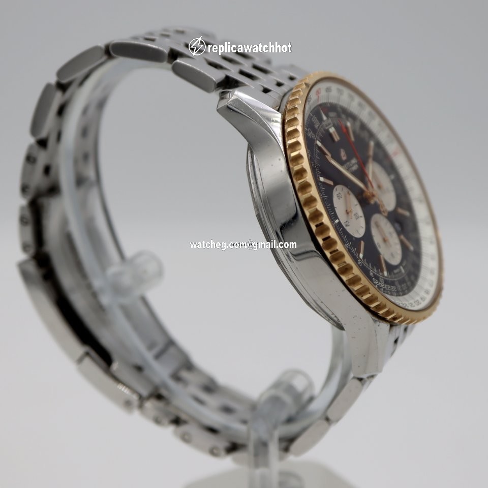 Breitling Navitimer 01 (46 MM) Mens watch Unisex Automatic Gold Steel UB0127211B1A1 4