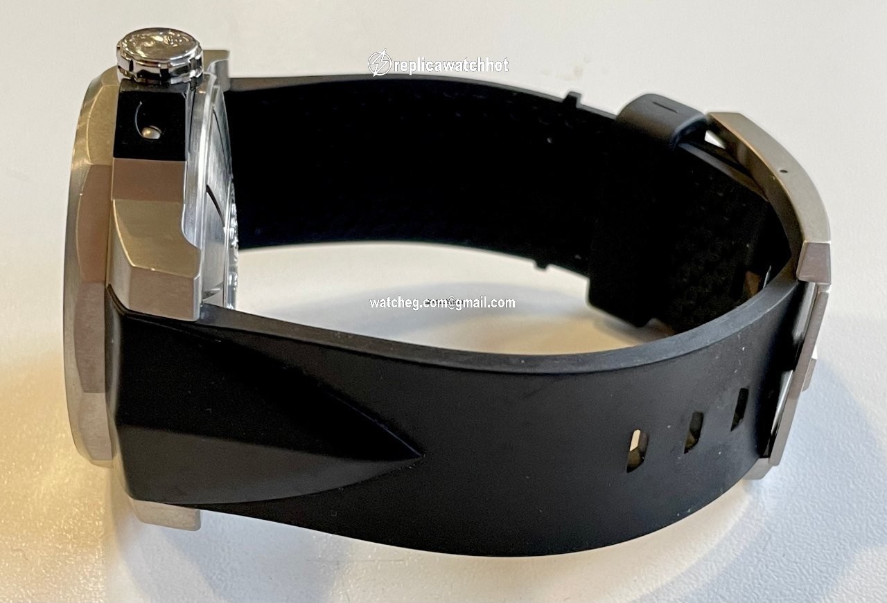 Corum Admirals Cup Competition 48 Mens watch Unisex Automatic Titanium 947.931.04 4