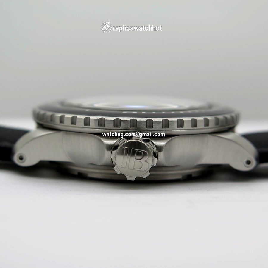 Blancpain Fifty Fathoms Mens watch Unisex Automatic Steel 5015E-1130-B52A 4