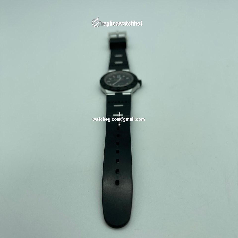 Bulgari Diagono Womens watch Quartz Aluminum AL 32 TA 4