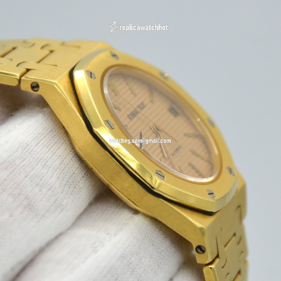 Audemars Piguet Royal Oak Mens watch Unisex Automatic Yellow gold 4100BA 4