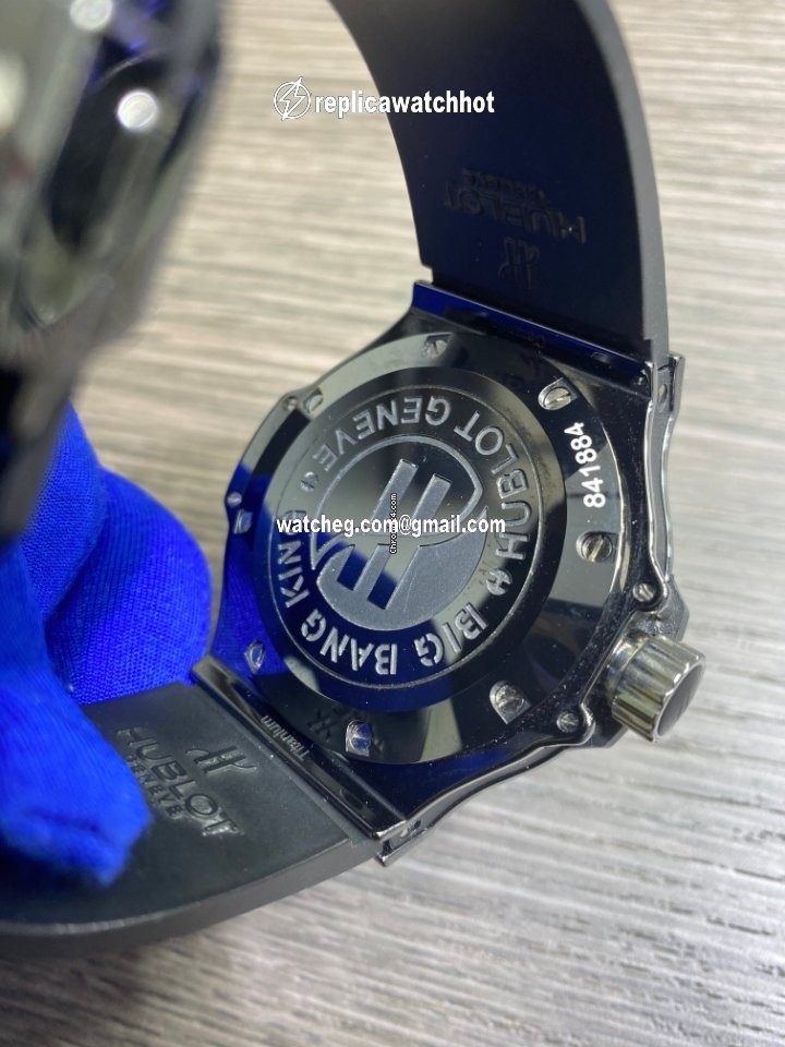 Hublot Big Bang King Mens watch Unisex Automatic Ceramic 322.CK.1140.RX 4