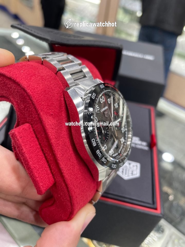 TAG Heuer Carrera Porsche Chronograph Special Edition Mens watch Unisex Automatic Steel CBN2A1F.BA0643 4