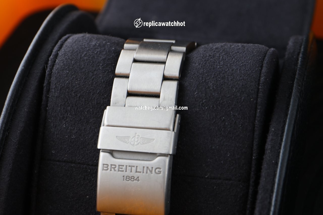 Breitling Emergency Mens watch Unisex Titanium E7632522BC02159E 4