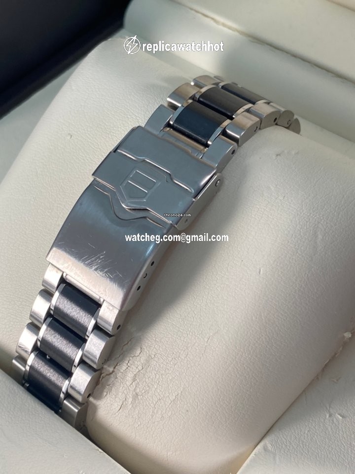 TAG Heuer Formula 1 Quartz Mens watch Unisex Steel WAU111C.BA0869 4