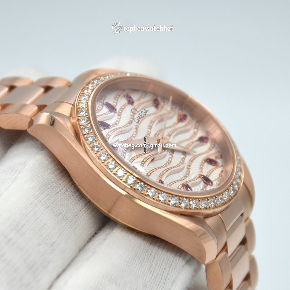 Omega Seamaster Aqua Terra Womens watch Automatic Rose gold 220.55.34.20.99.004 4
