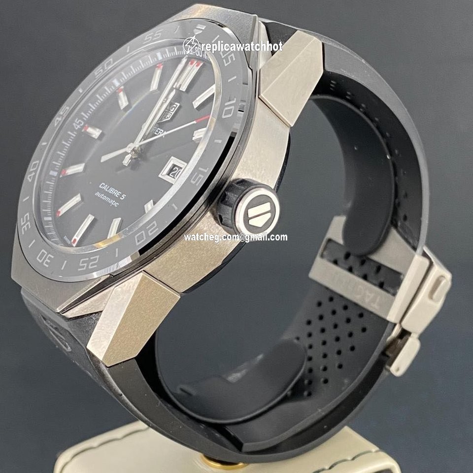 TAG Heuer Connected Mens watch Unisex Automatic Titanium AWBF2A80 4
