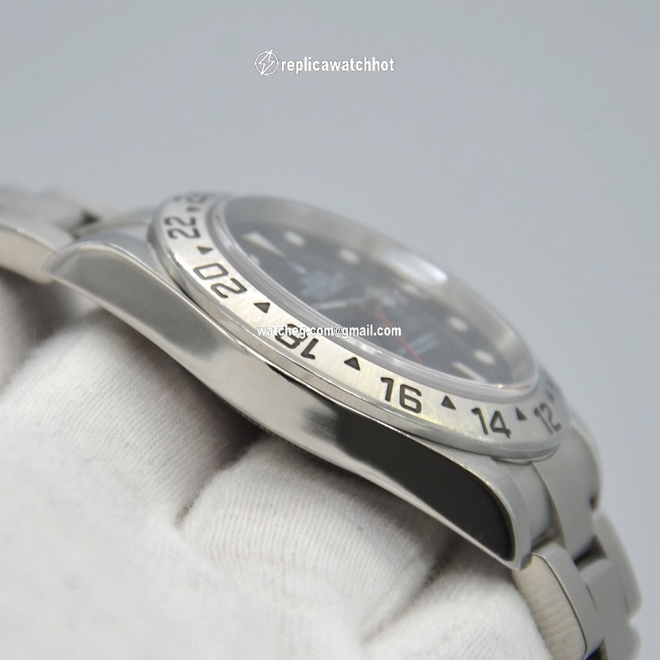 Rolex Explorer II Mens watch Unisex Steel Automatic 16570 EXPLORER II 4