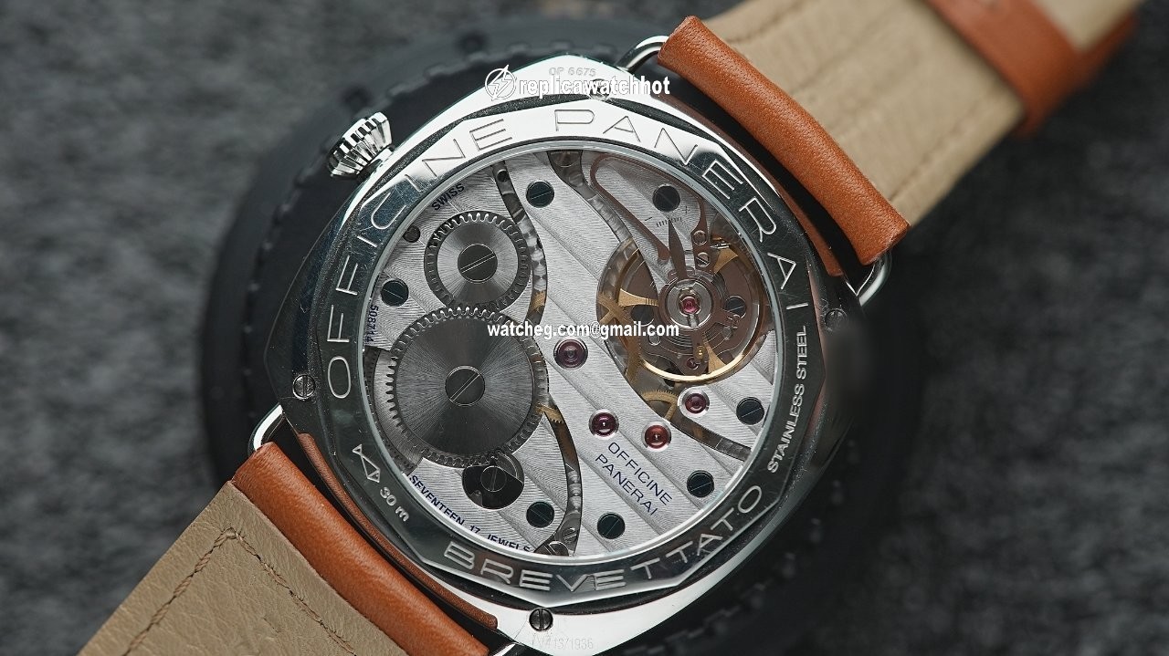 Panerai Special Editions Mens watch Unisex Manual winding Steel PAM 00448 4