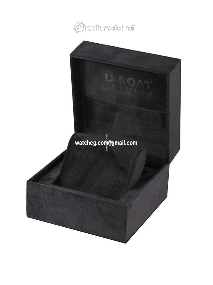 U-Boat Mens watch Unisex Quartz Steel 8700 B 4