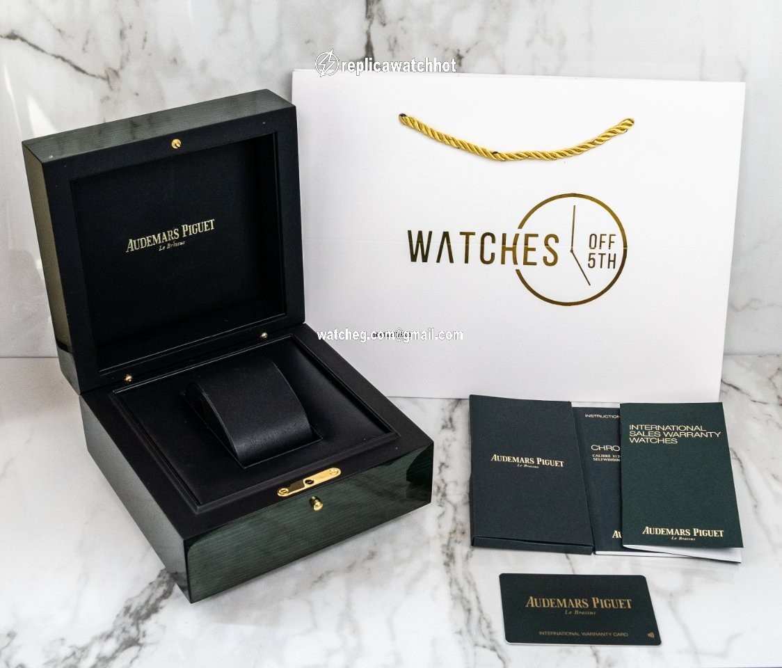 Audemars Piguet Code 11.59 Mens watch Unisex Automatic White gold 26396BC.OO.D002CR.01 4