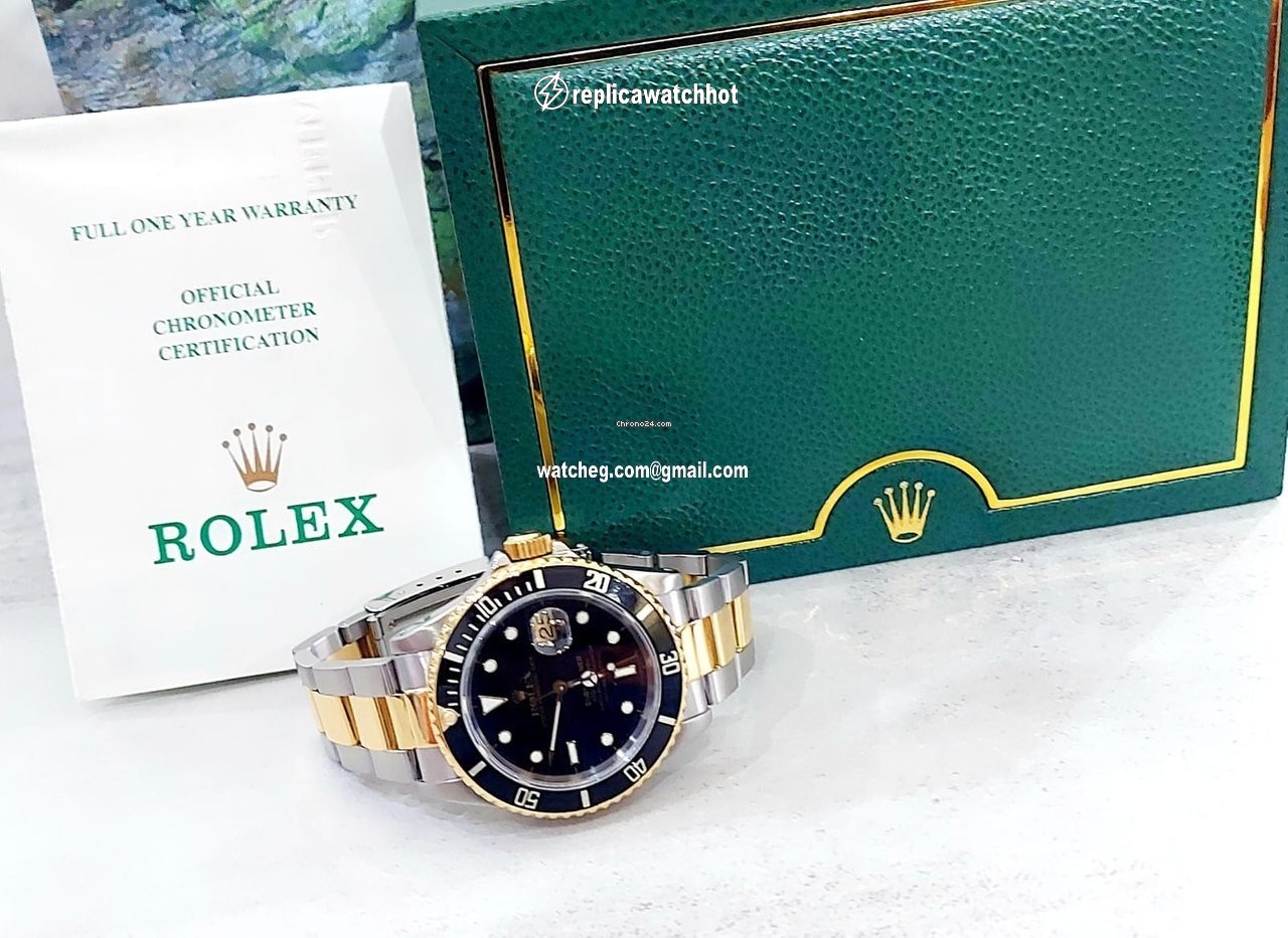 Rolex Submariner Date Mens watch Unisex Gold Steel Automatic 16613N Submariner 4