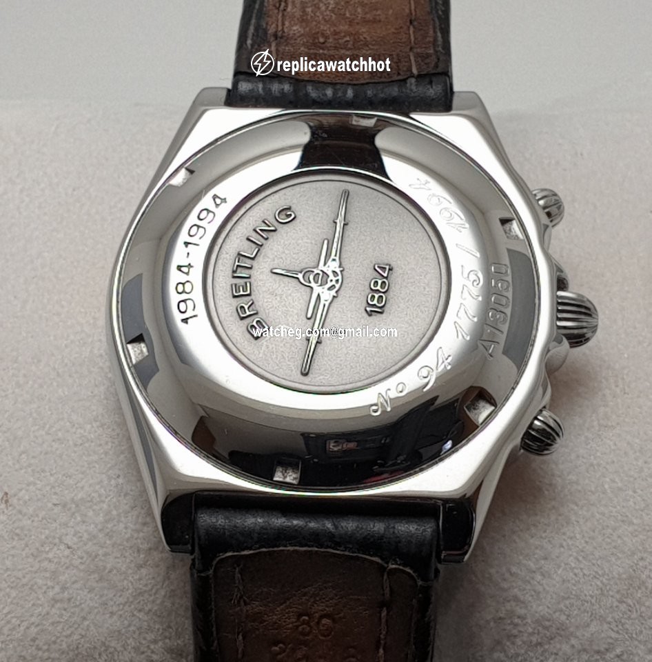 Breitling Chronomat Mens watch Unisex Automatic Steel A 13050 4