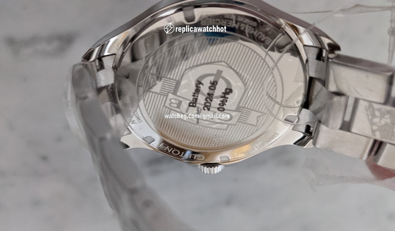 Baume & Mercier Clifton Mens watch Unisex Quartz Steel 10412 4