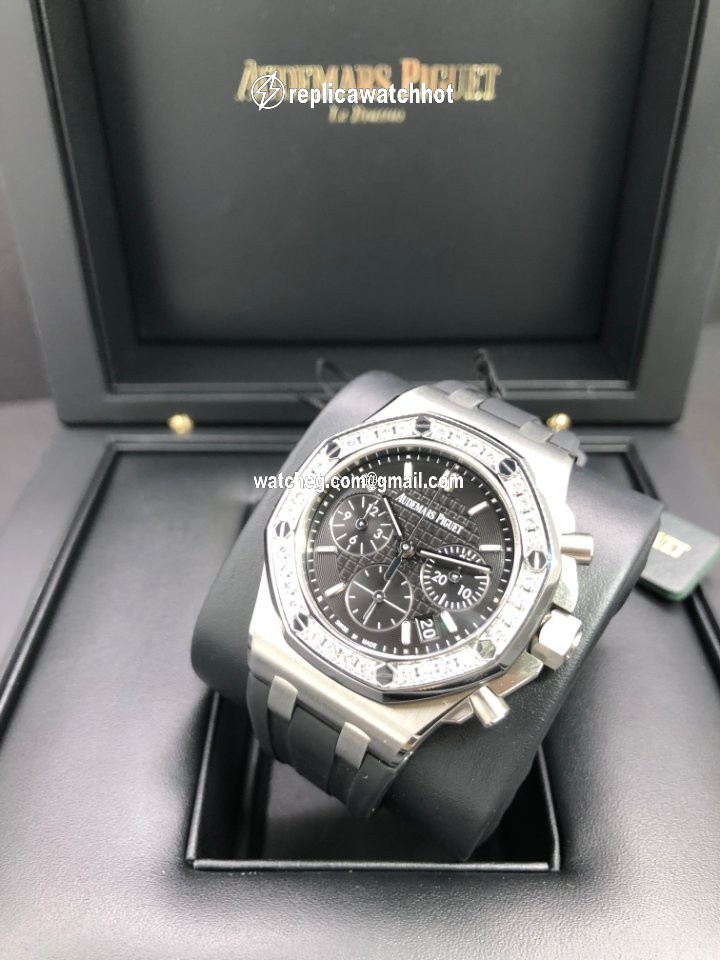 Audemars Piguet Royal Oak Offshore Lady Womens watch Automatic Steel 26231ST.ZZ.D002CA.01 4