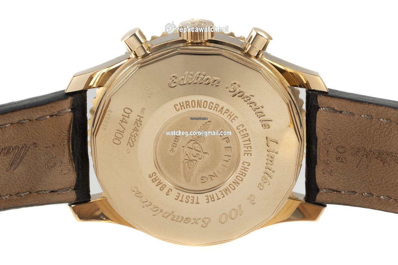 Breitling Navitimer World Mens watch Unisex Automatic Red gold H24322 4