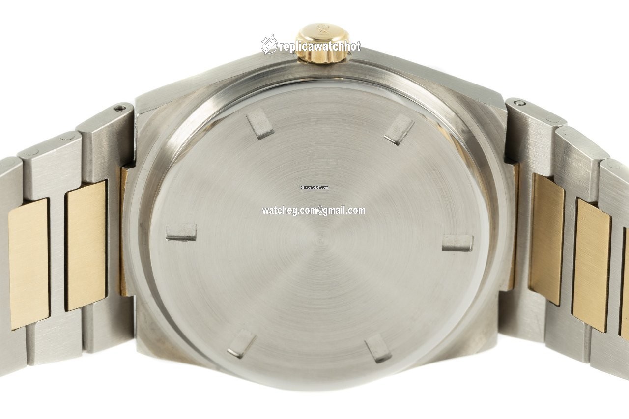 IWC Ingenieur Mens watch Unisex Quartz Gold Steel 3305 4