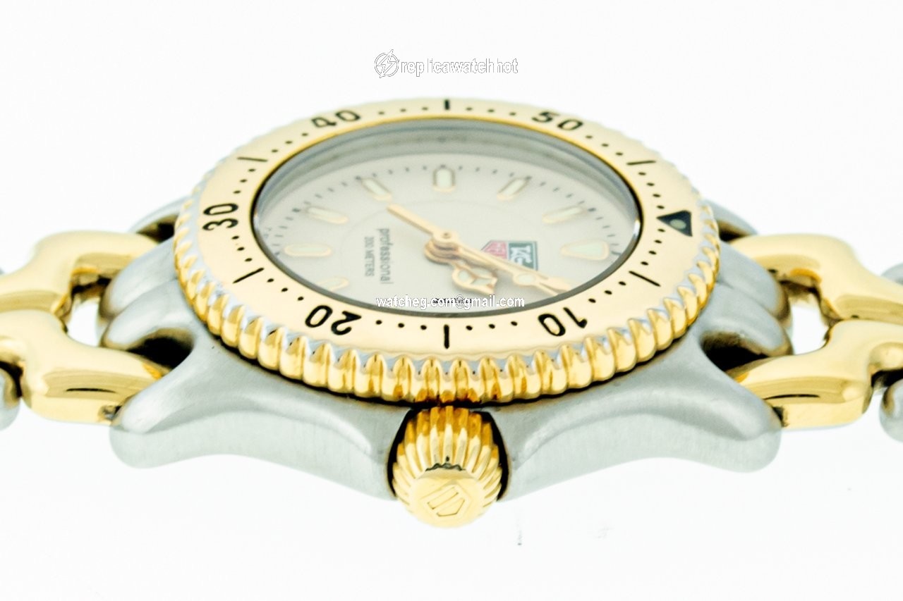 TAG Heuer Womens watch Quartz Steel Tag Heuer Professional 4