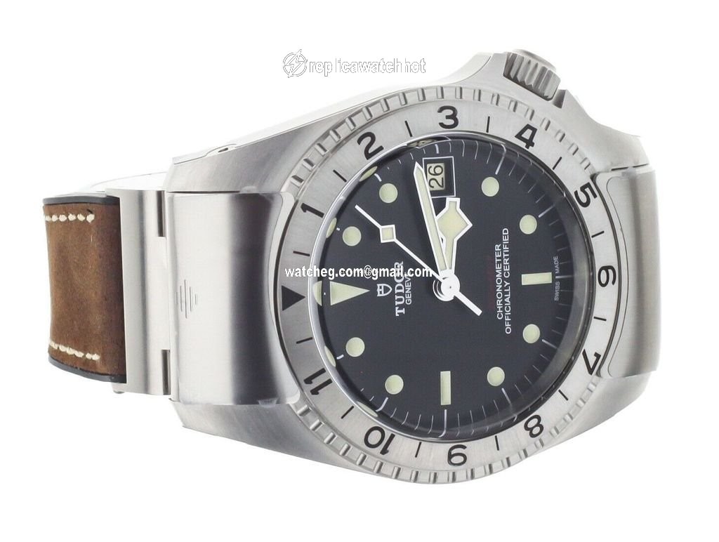 Tudor Black Bay Steel Mens watch Unisex Automatic Steel M70150 4
