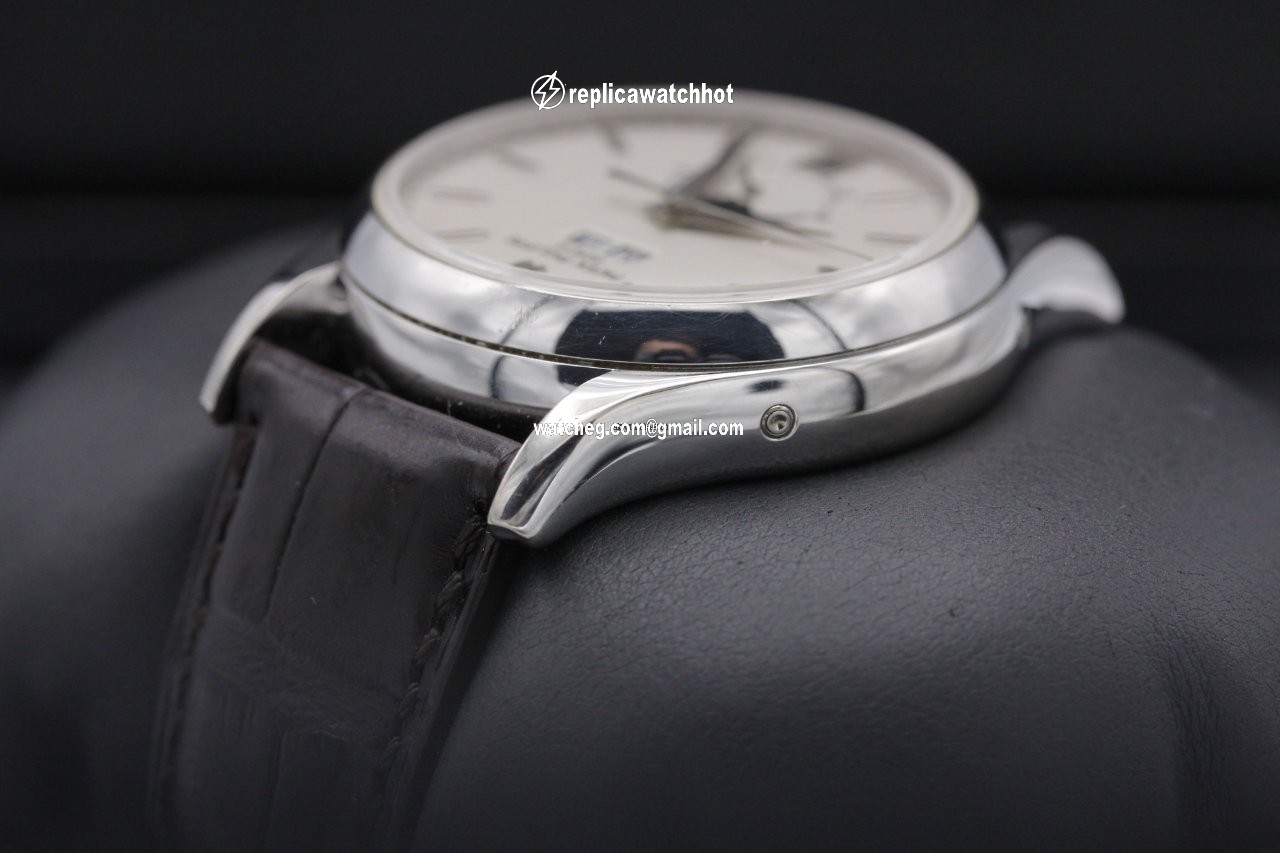 Patek Philippe Annual Calendar White gold 5125G 4