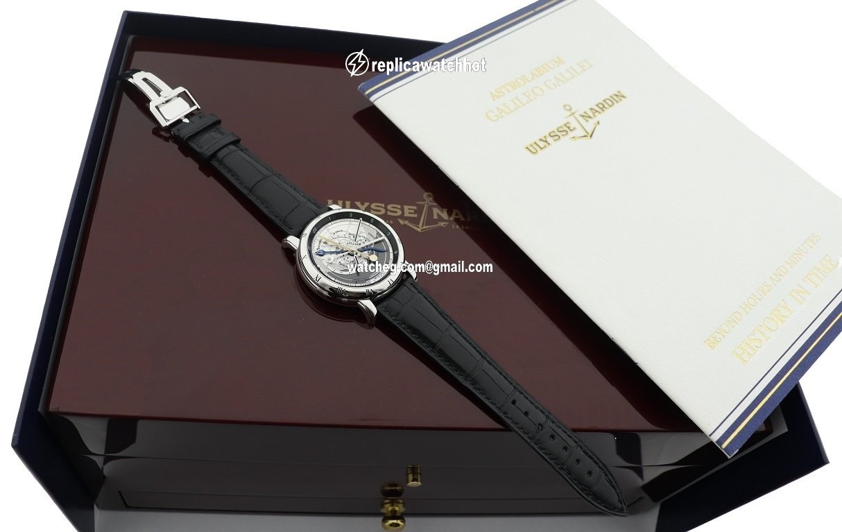 Ulysse Nardin Mens watch Unisex Automatic Platinum 999-70 4