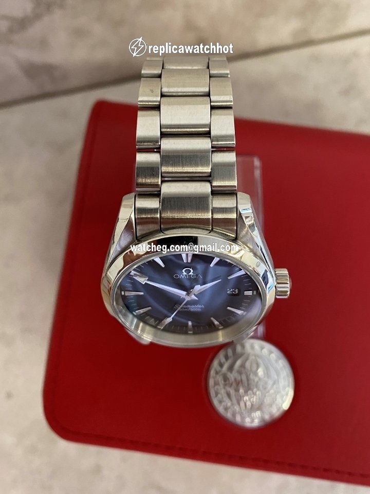 Omega Seamaster Aqua Terra Mens watch Unisex Quartz Steel 2518.50.00 4