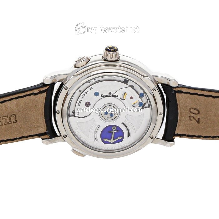 Ulysse Nardin GMT + - Perpetual Mens watch Unisex Automatic White gold 320-22 32 4