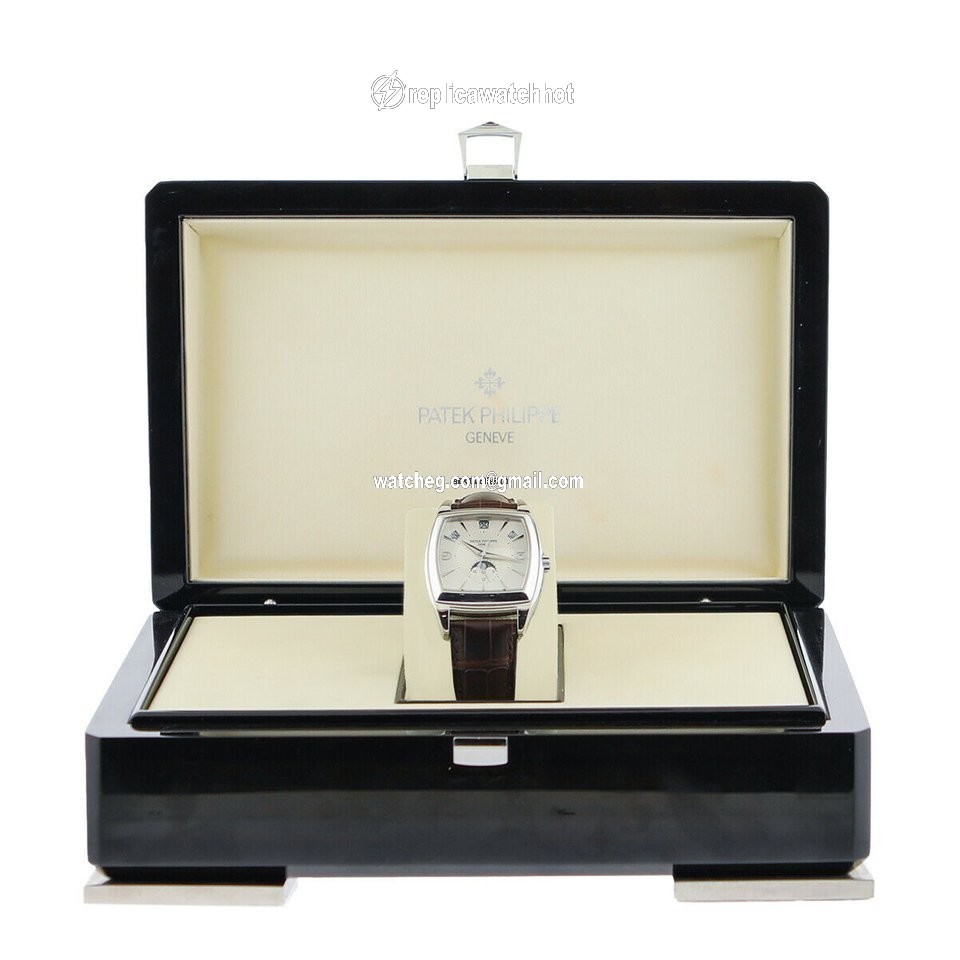Patek Philippe Gondolo Mens watch Unisex Automatic White gold 5135 R 4