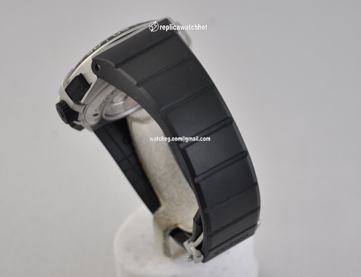 Omega Constellation Double Eagle Mens watch Unisex Automatic Steel 121.32.44.52.01.001 4