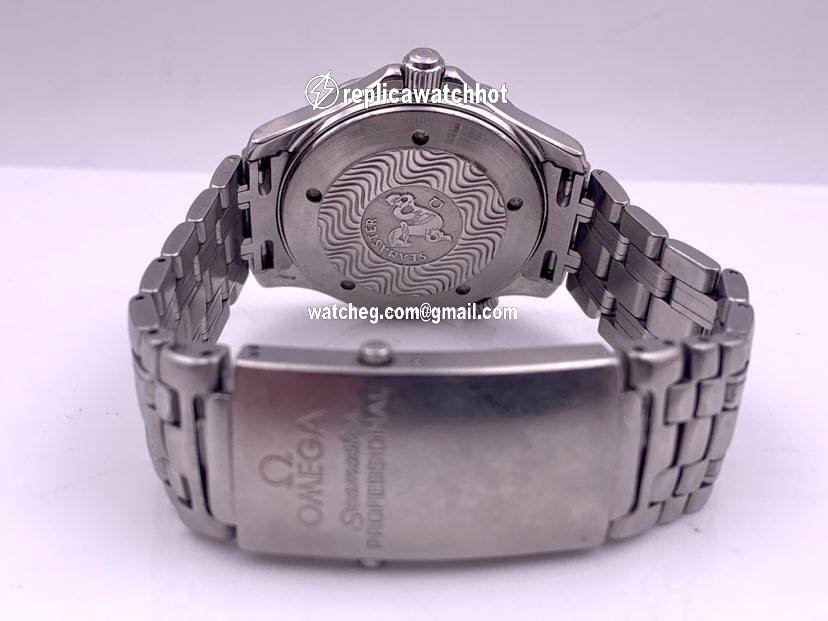 Omega Seamaster Diver 300 M Mens watch Unisex Automatic Steel 2254.50 4