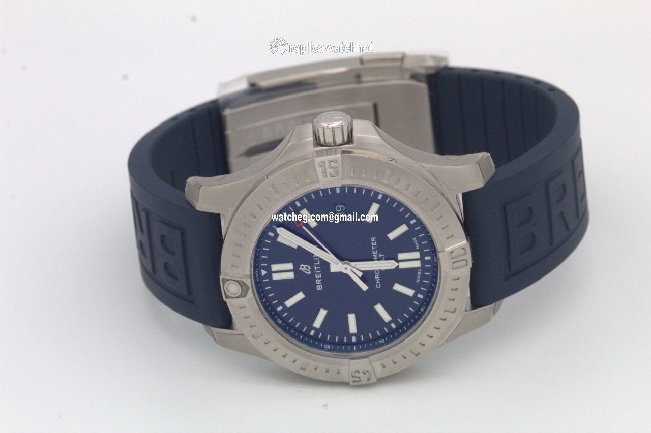 Breitling Chronomat Colt Mens watch Unisex Automatic Steel A17388101C1S1 4
