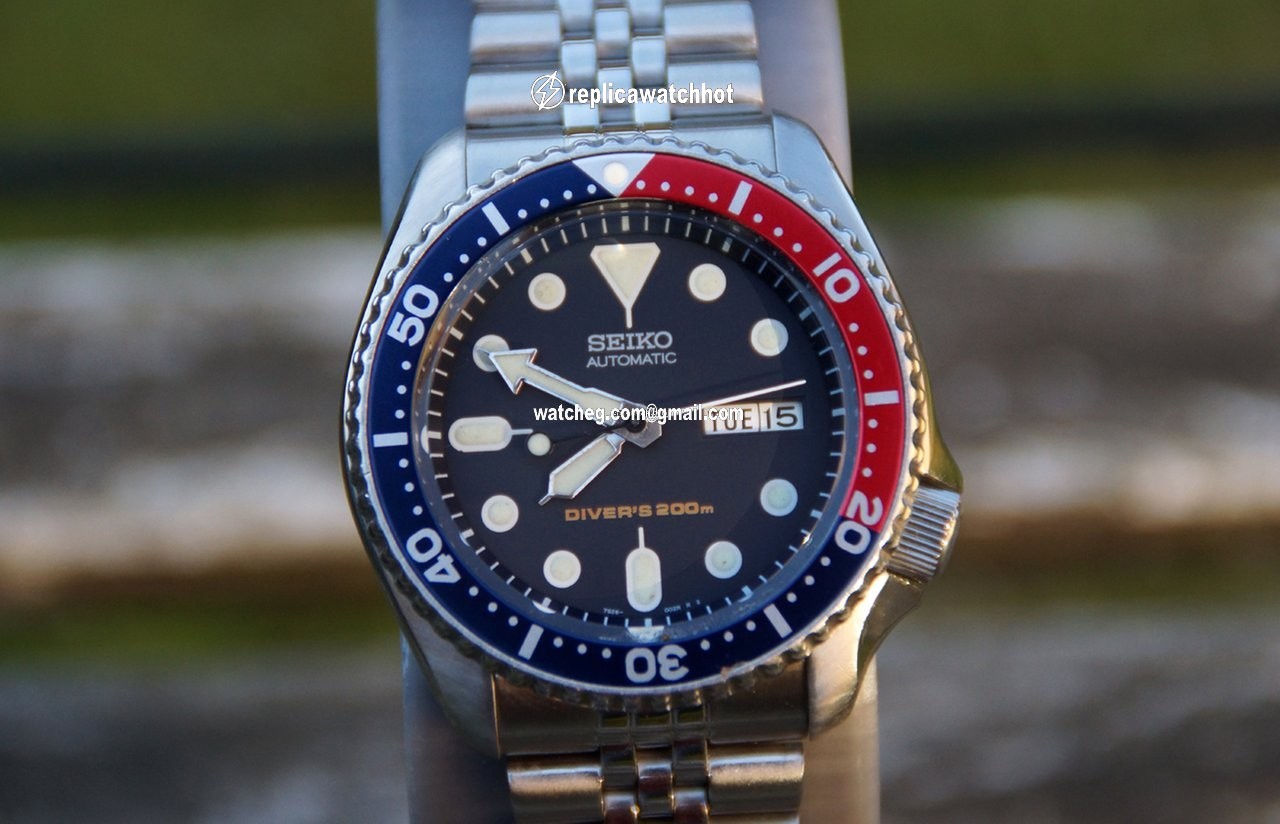 Seiko Prospex Mens watch Unisex Automatic Steel SKX009K2 4