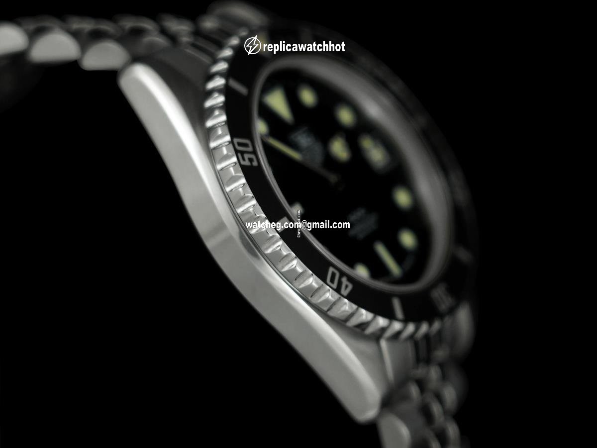 TAG Heuer Mens watch Unisex Quartz Steel 8180 4
