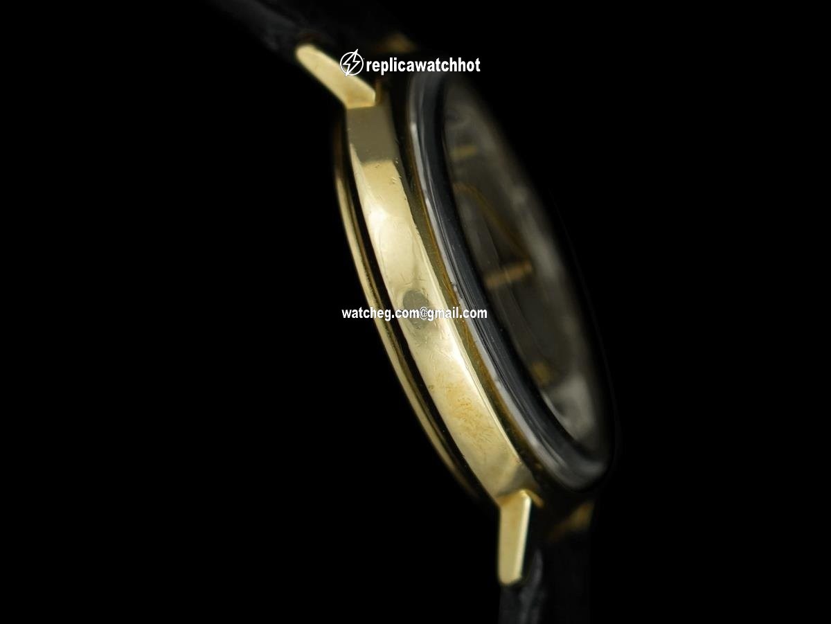 Jaeger-LeCoultre Mens watch Unisex Automatic Yellow gold 8157 4