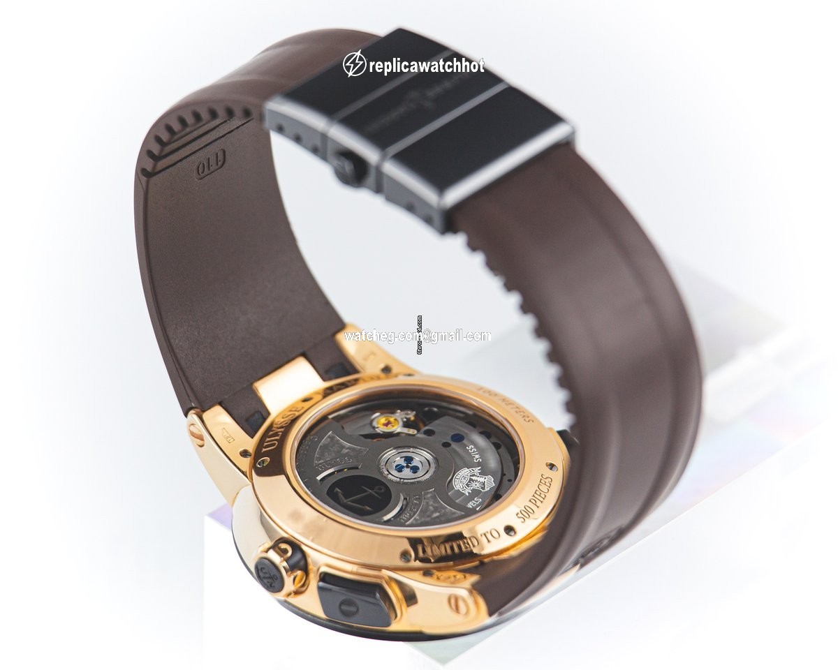 Ulysse Nardin El Toro  Black Toro Mens watch Unisex Automatic Rose gold 322-00 4