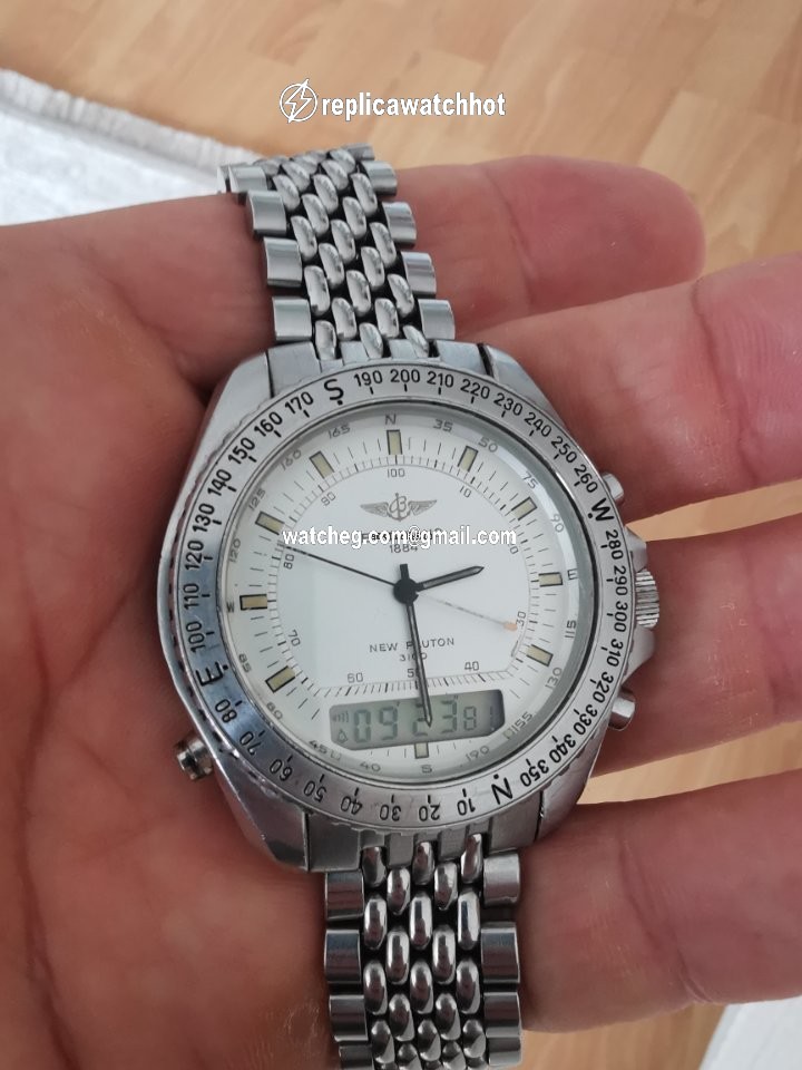Breitling Pluton A51037 4
