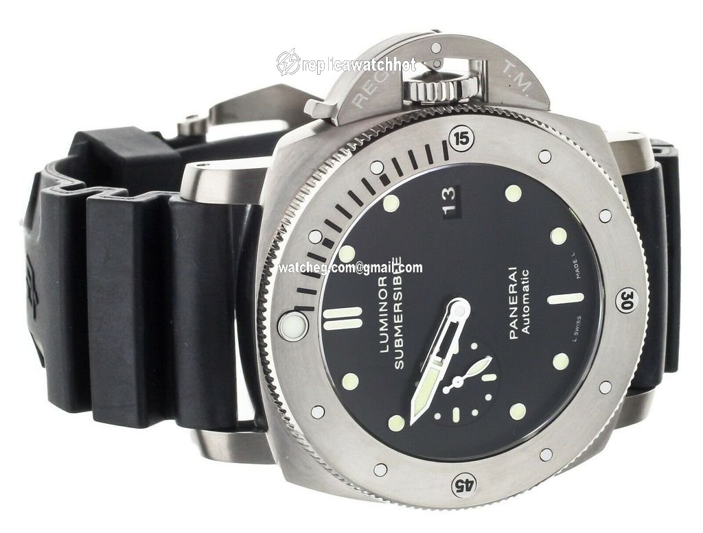Panerai Luminor Submersible 1950 3 Days Automatic Mens watch Unisex Automatic Titanium PAM305 4
