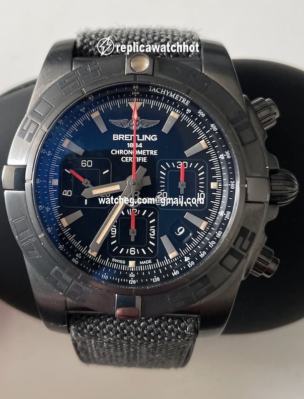 Breitling Chronomat 44 Blacksteel Mens watch Unisex Automatic Steel MB0111C3 BE35 253S 4