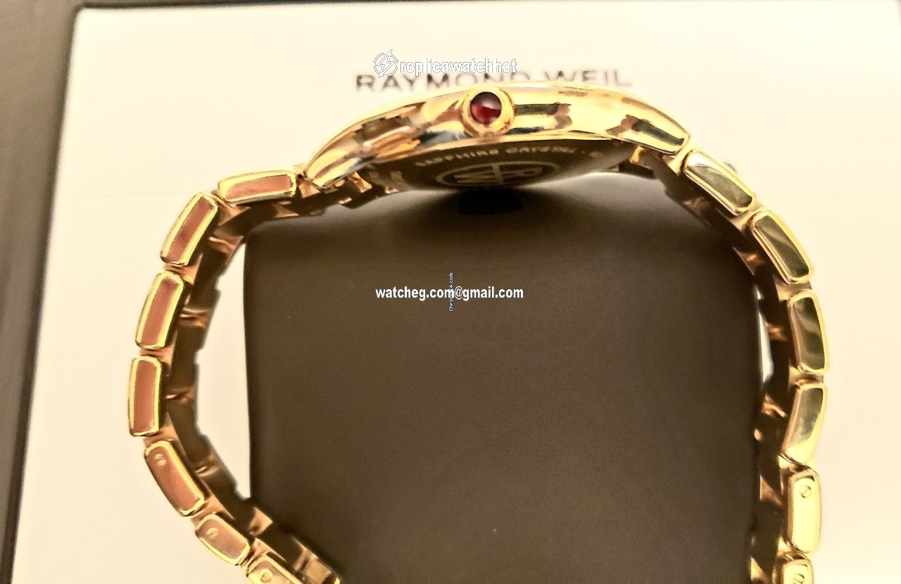 Raymond Weil Noemia Womens watch Quartz Gold Steel 5136-P-00995 4