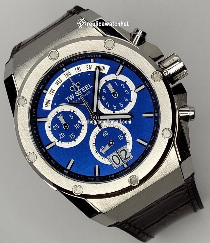 TW Steel Mens watch Unisex Quartz ACE 111 4