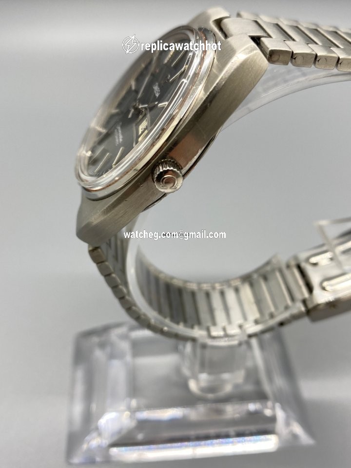 Omega Seamaster Mens watch Unisex Automatic Steel 166.0216 4