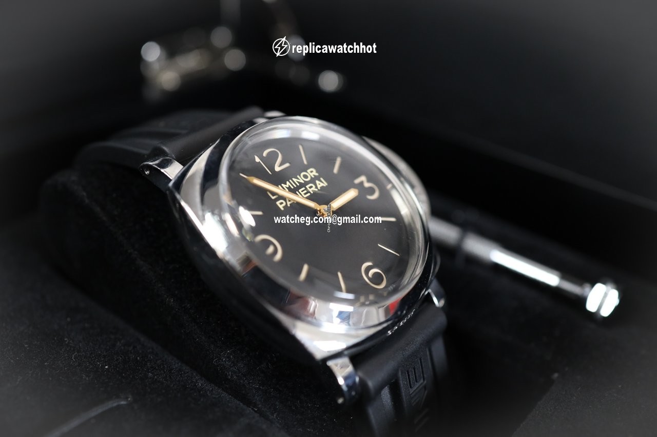 Panerai Luminor 1950 Mens watch Unisex Manual winding Steel PAM 00372 4
