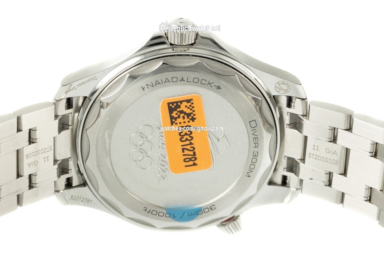 Omega Seamaster Diver 300 M Mens watch Unisex Automatic Steel 522.30.42.20.03.001 4