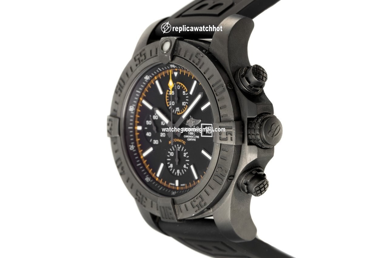 Breitling Super Avenger II Mens watch Unisex Automatic Steel M13371 4