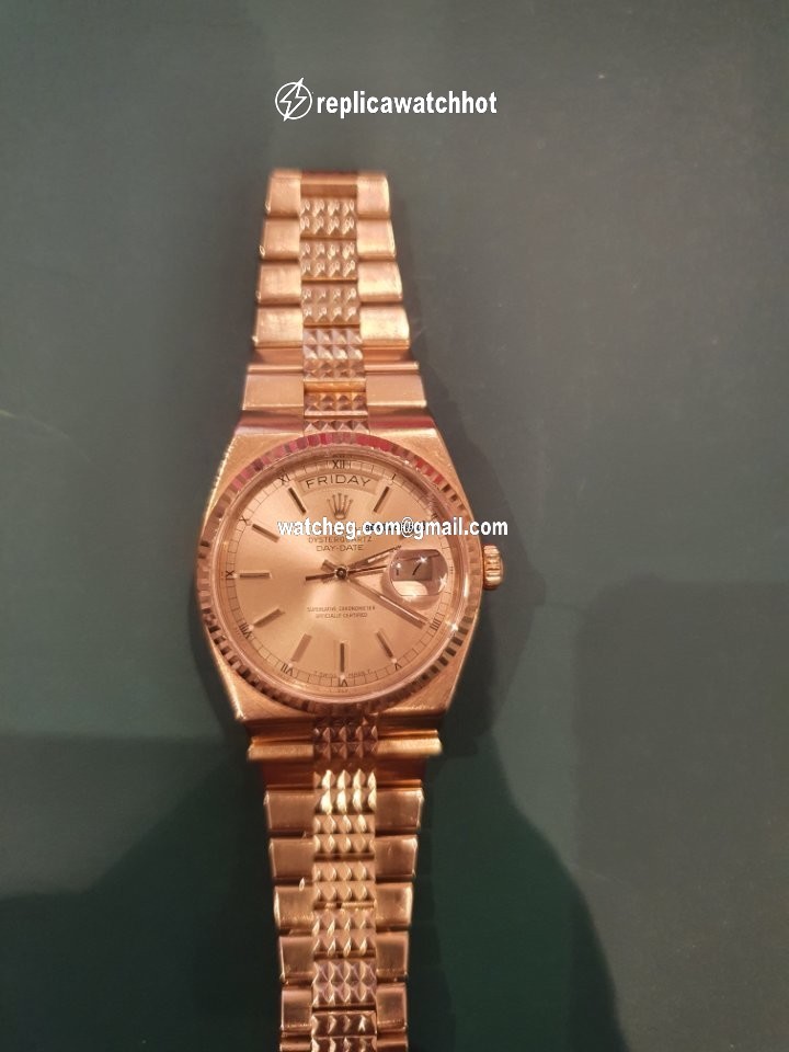 Rolex Day-Date Oysterquartz Mens watch Unisex Yellow gold Quartz 19038 4