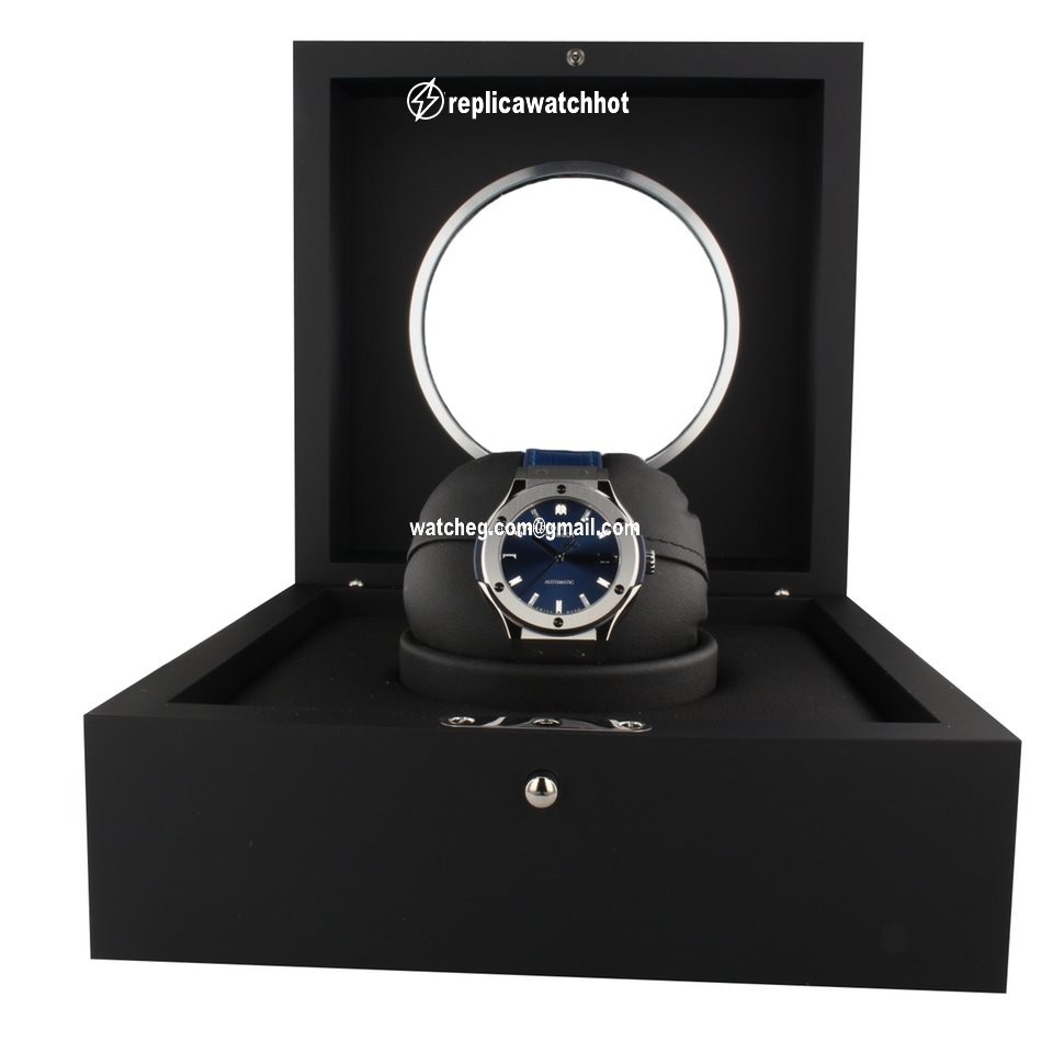 Hublot Classic Fusion Blue Mens watch Unisex Automatic Titanium 565NX7170LR 4