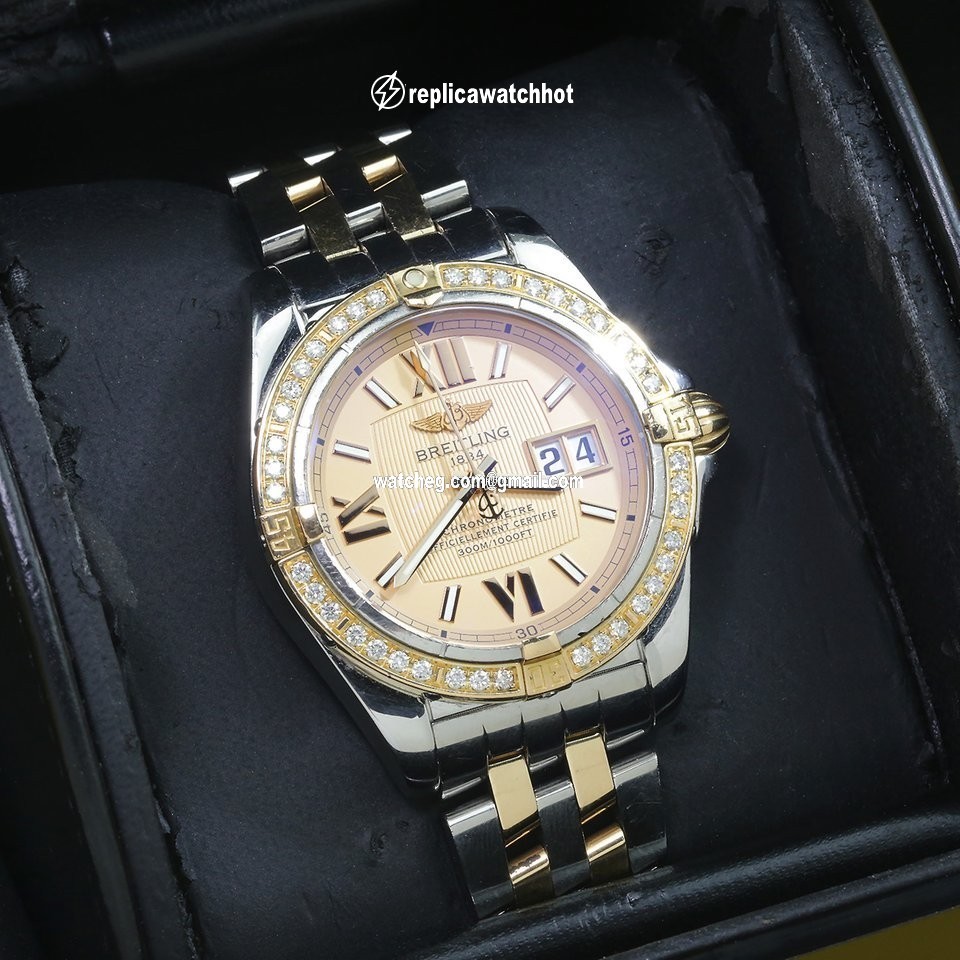 Breitling Galactic 41 Mens watch Unisex Automatic Gold Steel C49350 4
